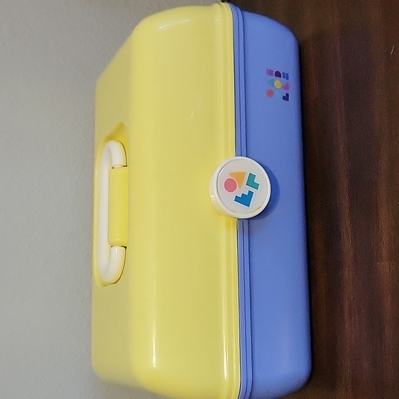 Caboodle Multicolor Makeup Case - Picture 1 of 7